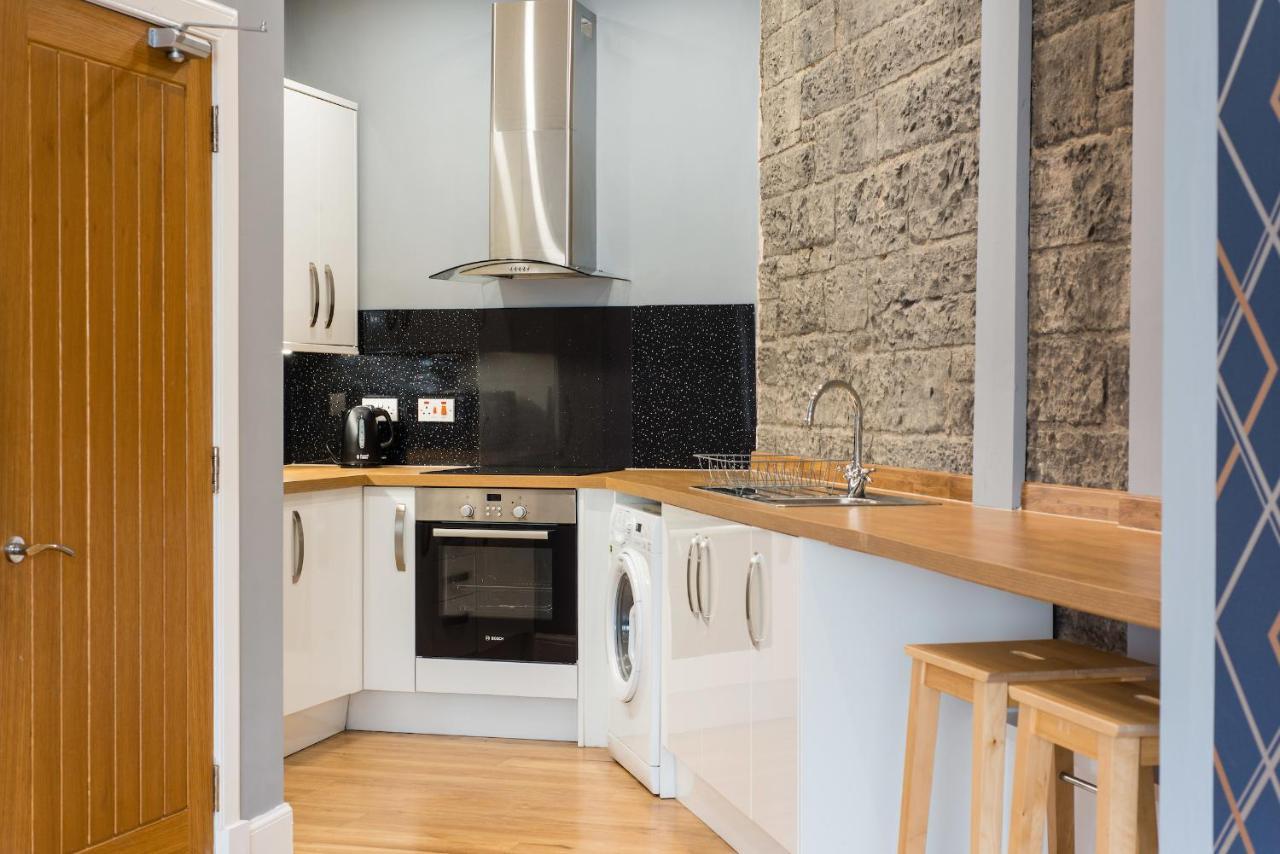 Spacious Grassmarket 2 bedroom apartment Edimburgo Exterior foto