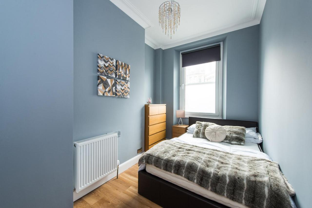 Spacious Grassmarket 2 bedroom apartment Edimburgo Exterior foto
